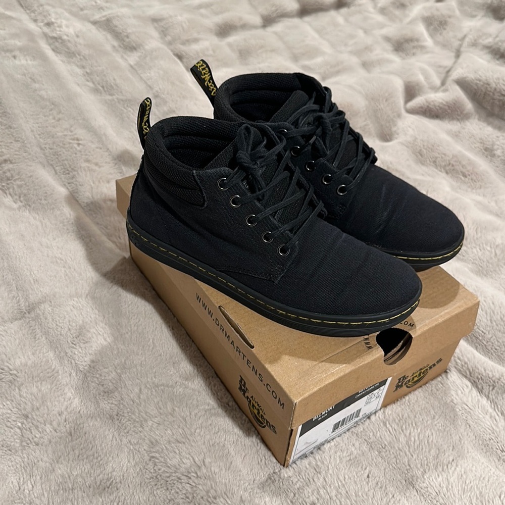 Dr Martens Belmont Black size 7 in woman’s